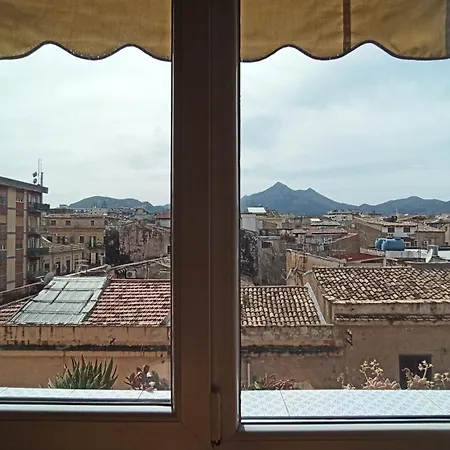 Domus Solis Apartment